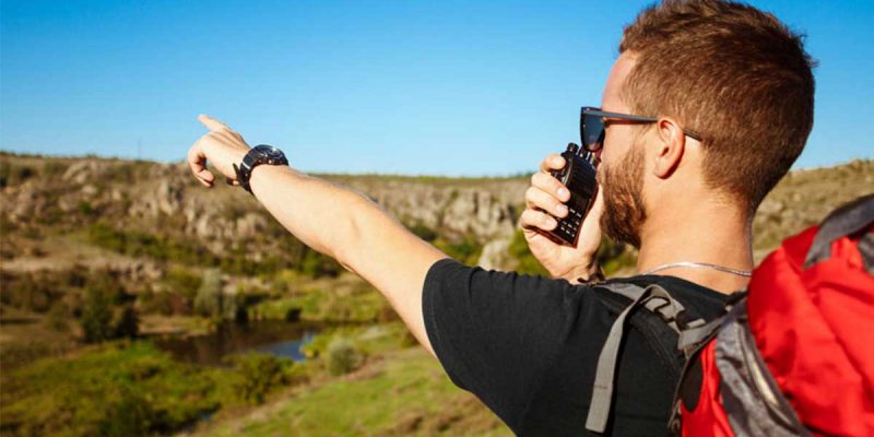 Best Walkie Talkie For Hiking