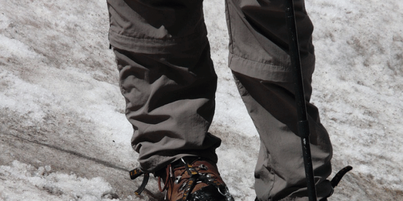 10 Best Convertible Hiking Pants For Women